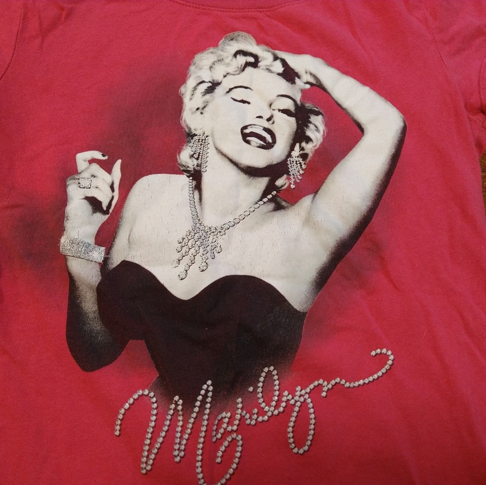 Marilyn Monroe Beauty Sequin Short Sleeve Tshirt Women's Medium